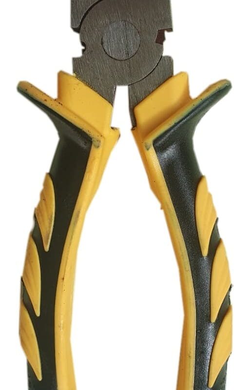 Alicate Universal 6"